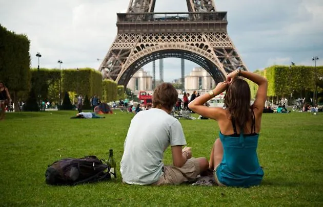 Apartment Appartement Tour Eiffel Champs De Mars Paris